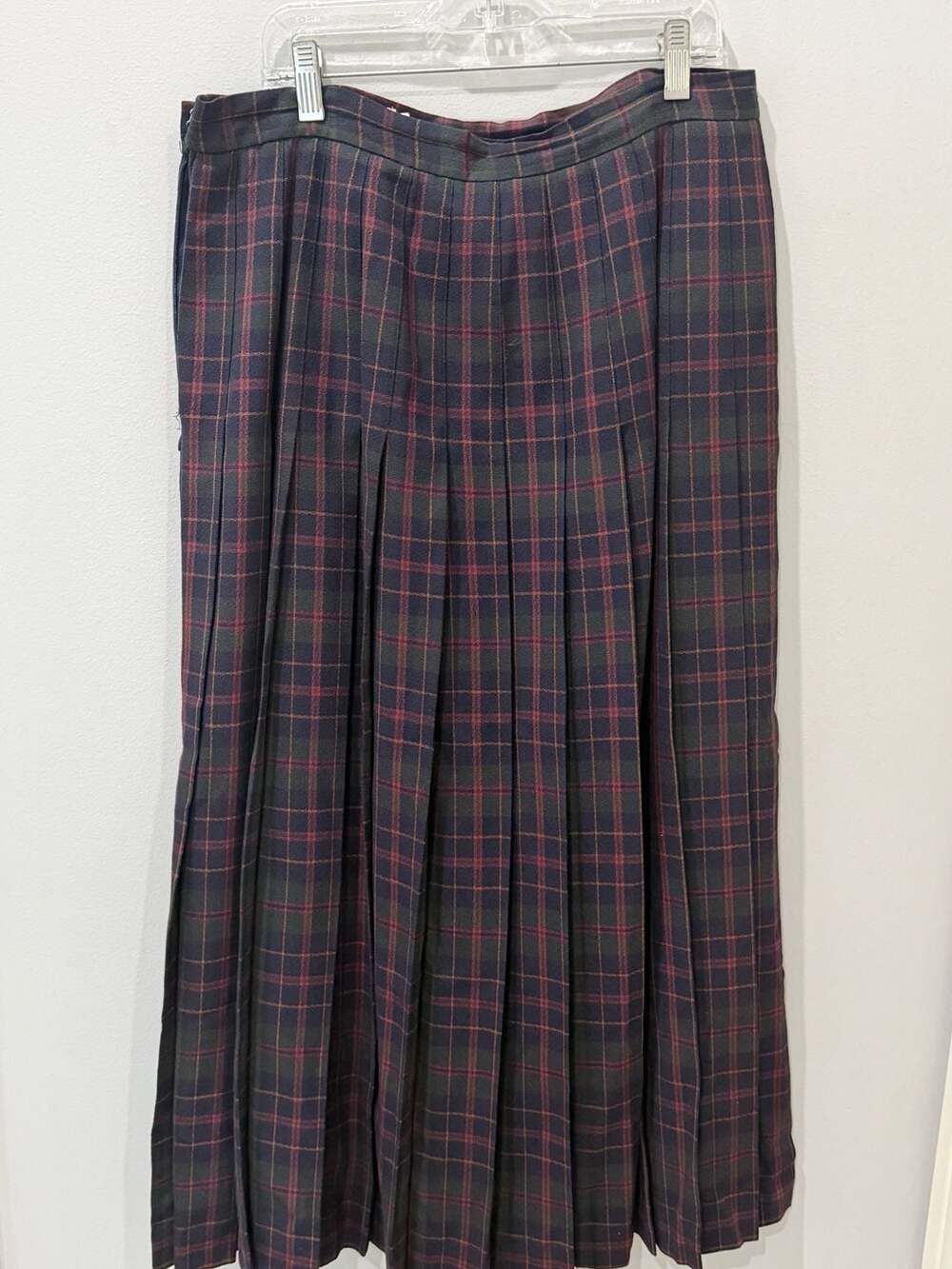 Vintage Dark Academia Plaid Pleated Skirt, size 14
